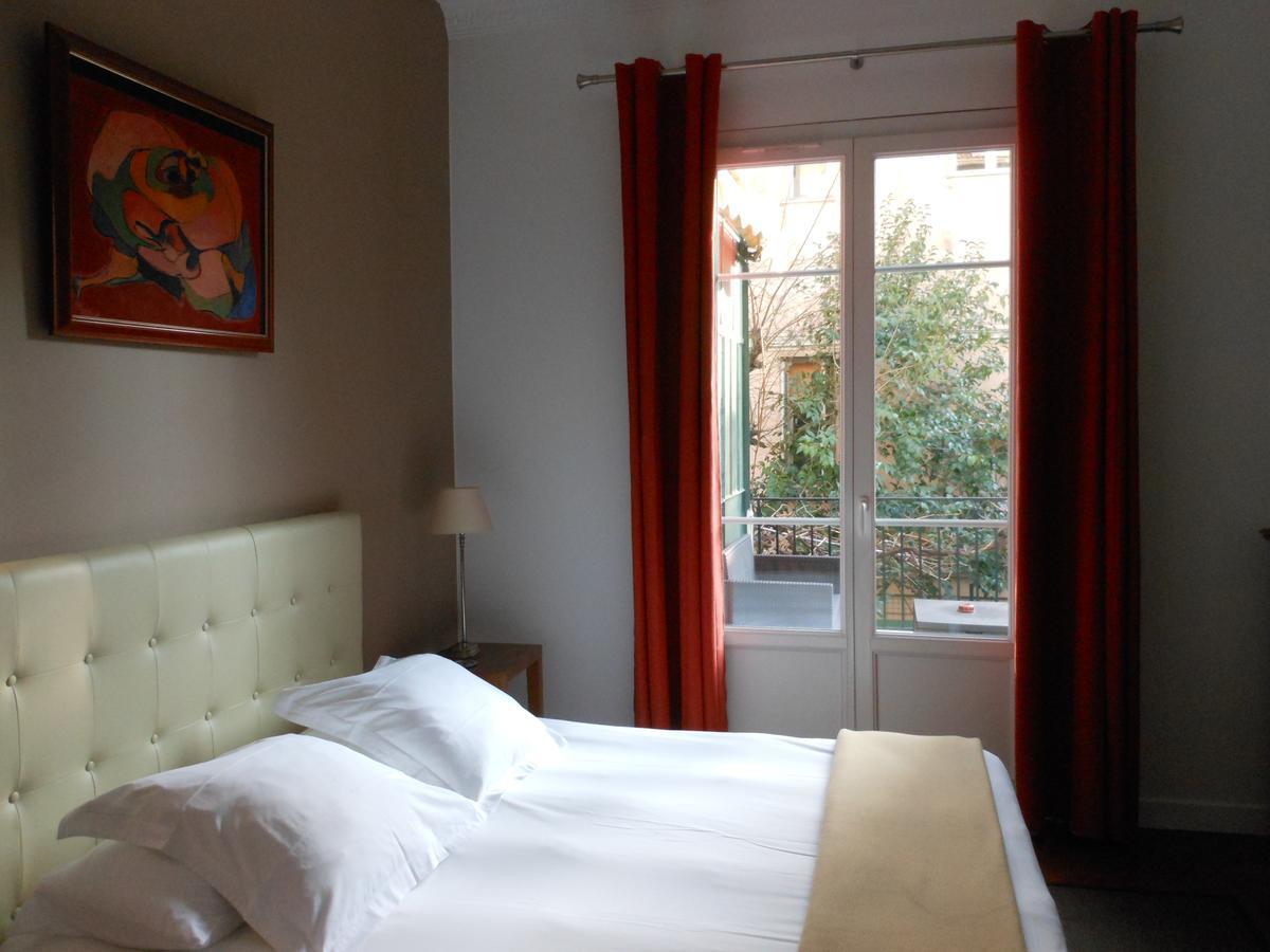 Hotel Villa Les Cygnes Nice Bagian luar foto