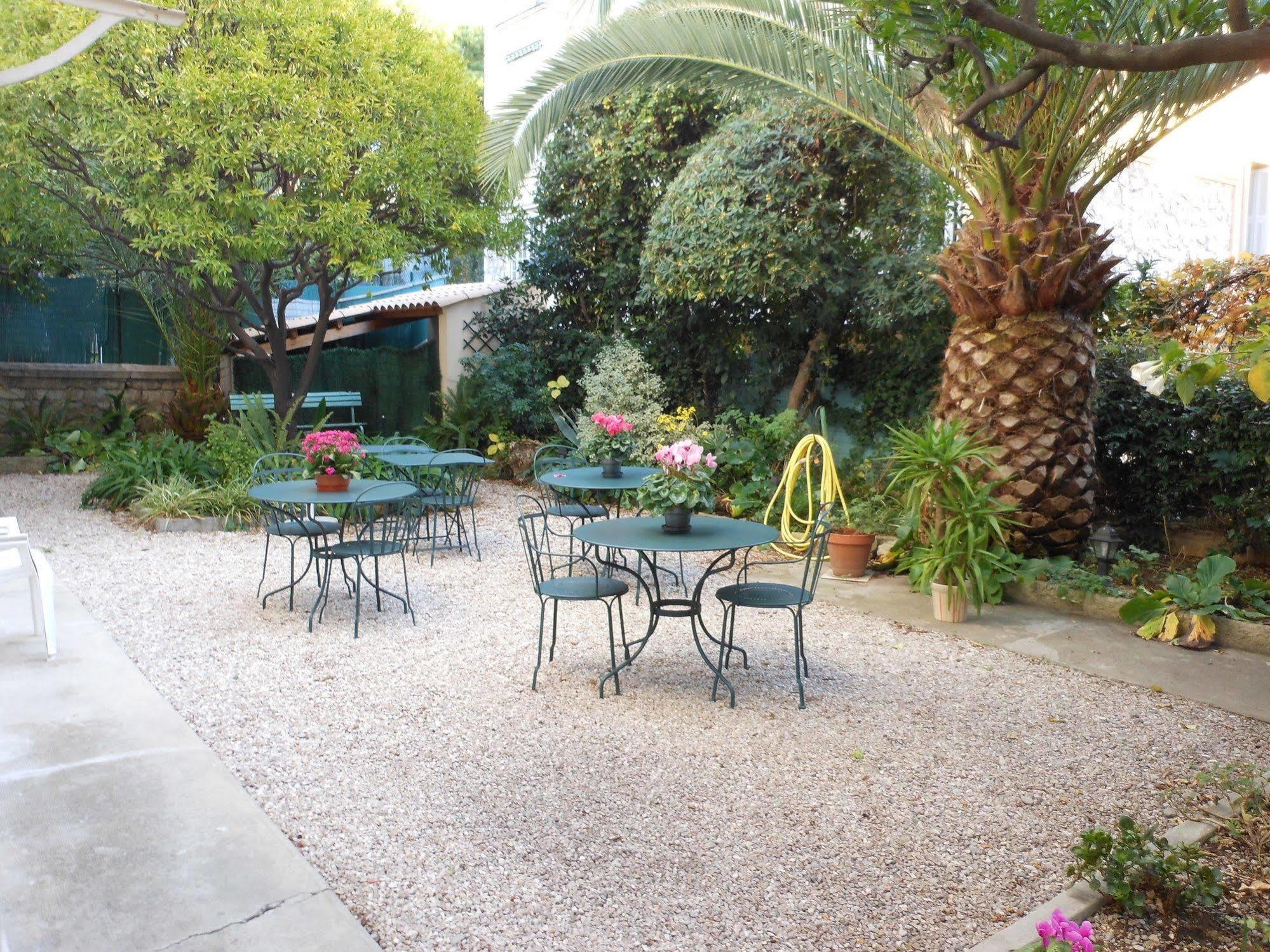 Hotel Villa Les Cygnes Nice Bagian luar foto